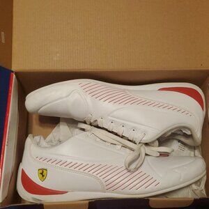PUMA Men's Scuderia Ferrari Drift Cat 7 Ultra Sneaker, Size 11.5, Excellent